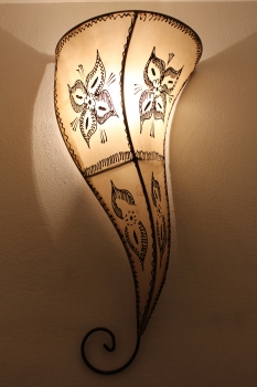 Orientalische Leder-Wandlampe "Amal" Natur Lang