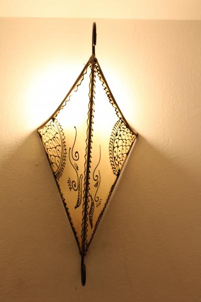 Orientalische Leder-Wandlampe Sara Natur